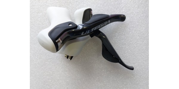PRESTAVNO ZAVORNE ROČICE SHIMANO DI2 ST6770 2X10/11 PRESTAV